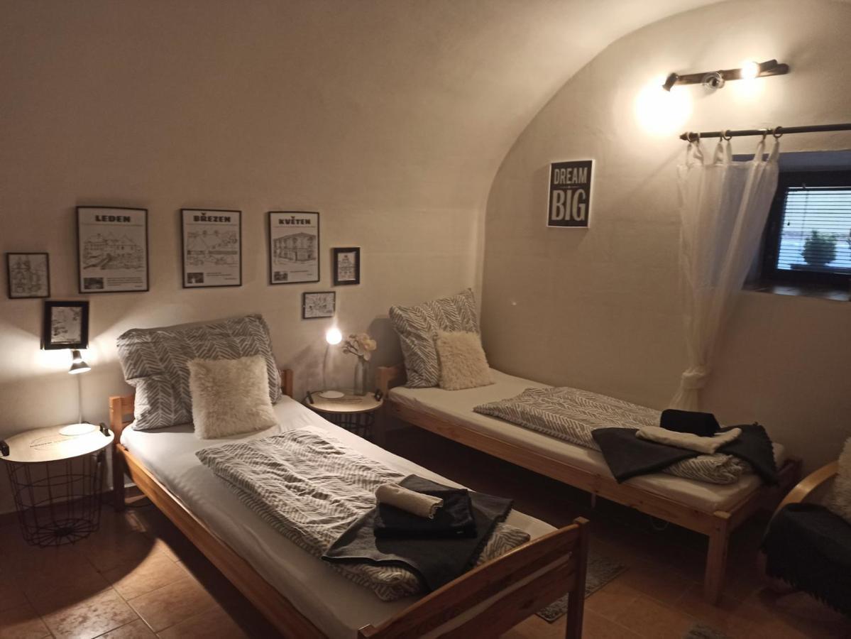 Apartmany Ziakova - Ubytovani Nove Hrady 111 Екстер'єр фото