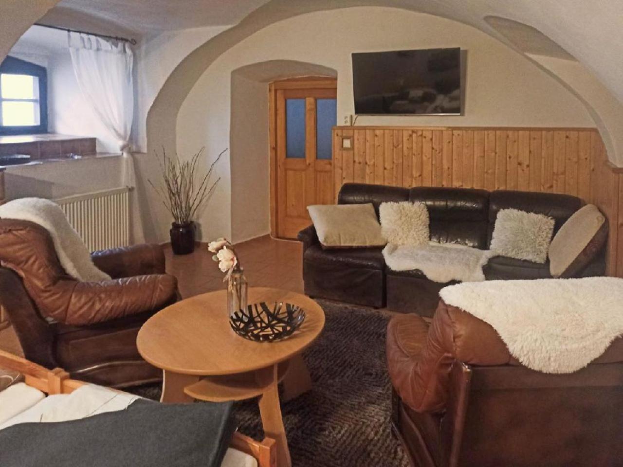 Apartmany Ziakova - Ubytovani Nove Hrady 111 Екстер'єр фото